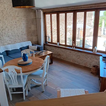 Peaceful Unique In The Countryside