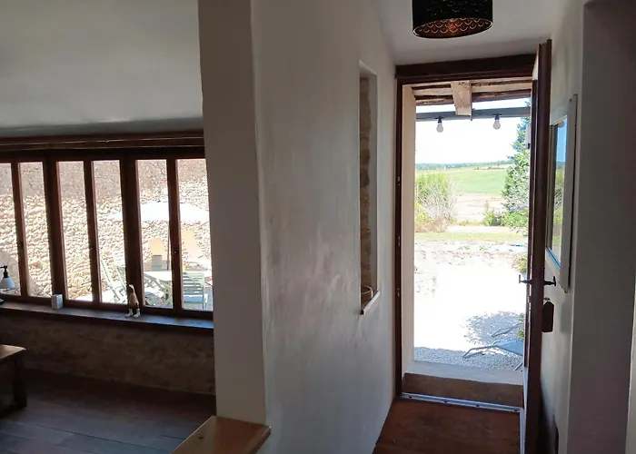 Peaceful Unique In The Countryside *